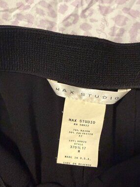 Max Studio Women's Black Skirt